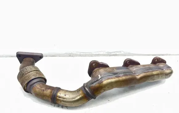 Mercedes-Benz E W211 Exhaust manifold A6421420002