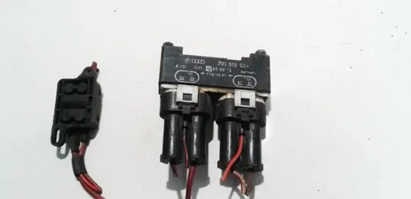 Volkswagen Transporter - Caravelle T4 Coolant fan relay 701919506 899978