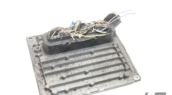 Ford Fiesta Engine control unit/module 4S6112A650EA