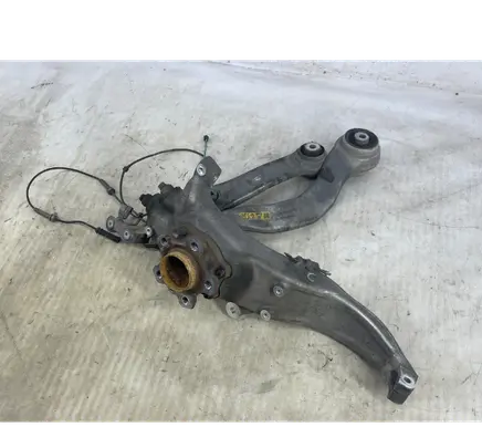BMW 7 G11 G12 Front wheel hub spindle knuckle 608216