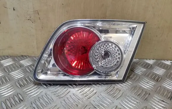 Mazda 6 Tailgate rear/tail lights 22661971