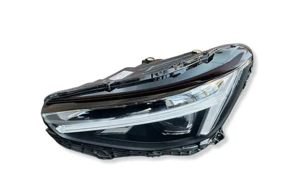 Volvo XC40 Headlight/headlamp 32140404
