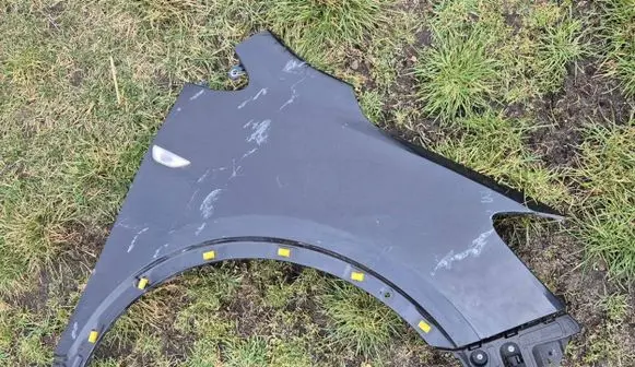 Opel Mokka Fender E0146