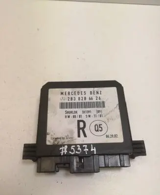 Mercedes-Benz C W203 Door control unit/module 2038206626
