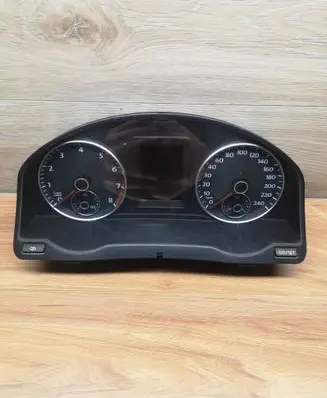 Volkswagen Golf Plus Speedometer (instrument cluster) 5M0920870D VD1048280 1073904625