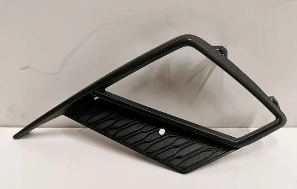 Seat Ibiza V (KJ) Front bumper lower grill 6F0853665A