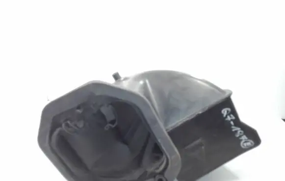 Audi Q7 4L Air intake duct part 7L0819049