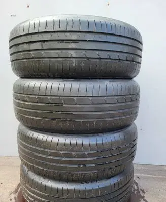Volkswagen Golf IV R16 summer tire