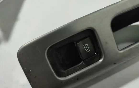 Electric window control switch