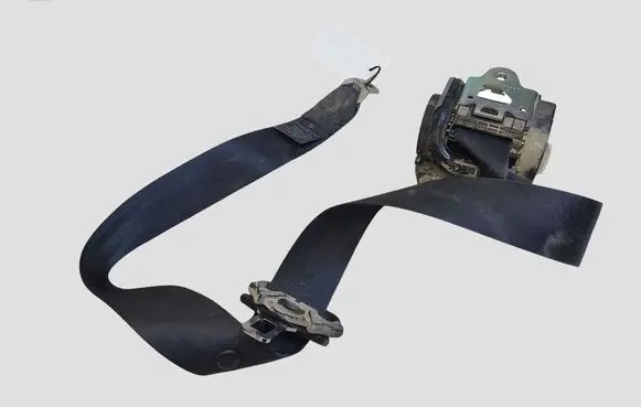 Skoda Octavia Mk2 (1Z) Front seatbelt 1Z0857702C 616015800