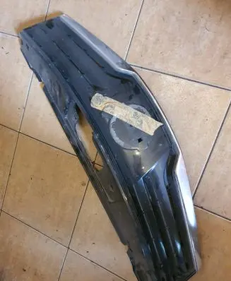 Nissan Note (E11) Front grill 62310BH00H 4863T0010