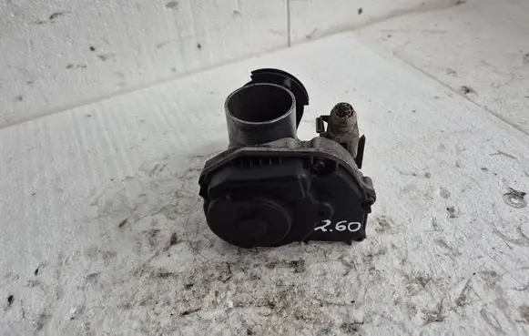 Volkswagen Polo III 6N 6N2 6NF Throttle body valve 036133064D
