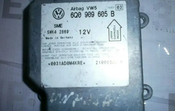 Volkswagen PASSAT B5.5 Airbag control unit/module 6Q0909605B 5WK42869VW5