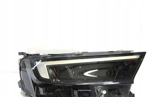 Opel Mokka B Headlight/headlamp 9847939180
