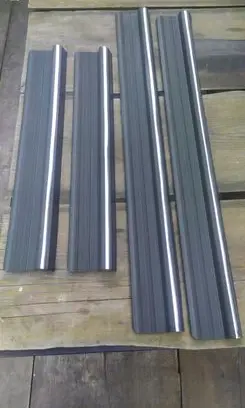 Mercedes-Benz W123 sill trim set (inner) 