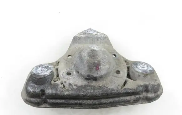 Volkswagen PASSAT B5.5 Front upper strut mount 8D0412383E