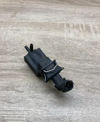 Opel Vectra C Vacuum valve 90530039 72213800