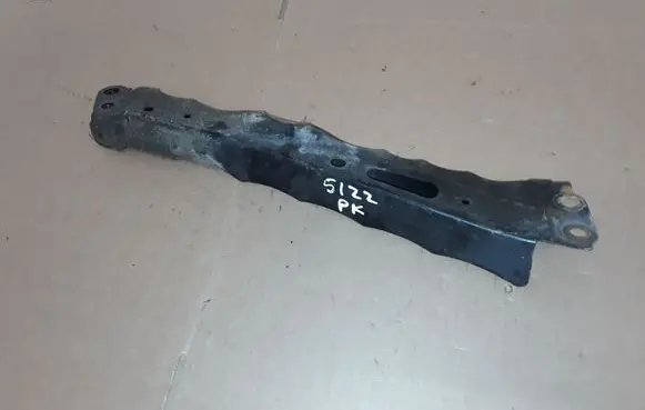 Toyota RAV 4 (XA30) Radiator support slam panel bracket NOCODE