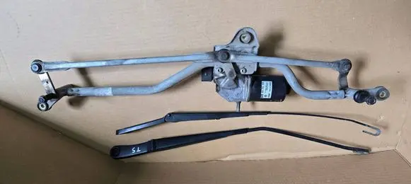 Volkswagen Transporter - Caravelle T5 Front wiper linkage and motor 7E1955113 40478012V 4084F