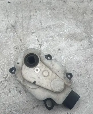 Opel Insignia A A/C air flow flap actuator/motor 6466R300 109255601 11172P01407