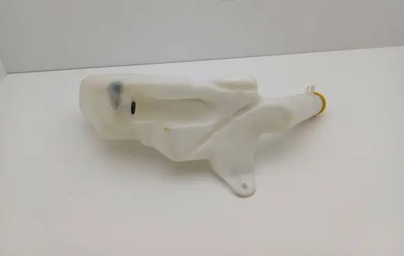 Opel Astra G Windshield washer fluid reservoir/tank 