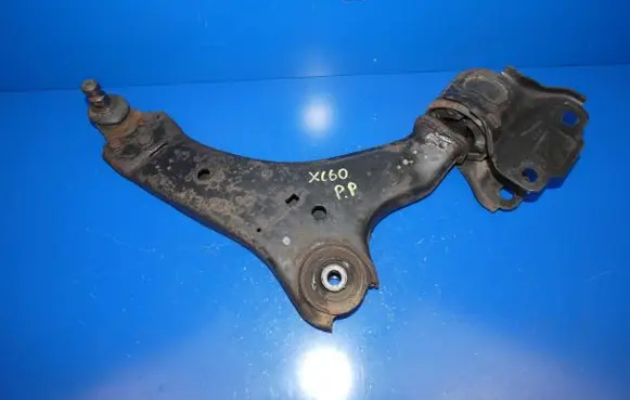 Volvo XC60 Front lower control arm/wishbone XV60