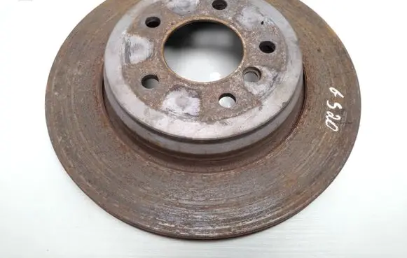 BMW 5 E60 E61 Rear brake disc