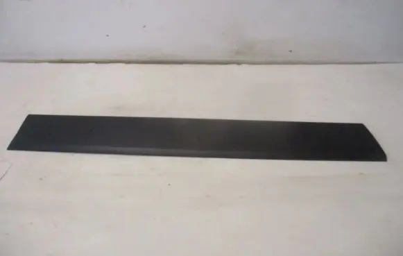 Opel Vivaro Sliding door trim (molding) 