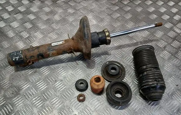 Volkswagen Golf IV Front shock absorber/damper