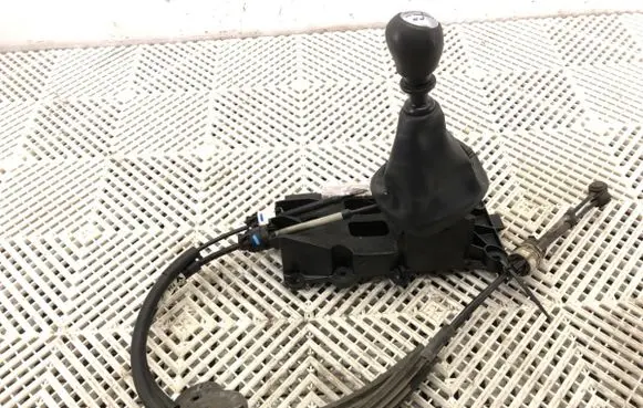 Renault Megane III Gear shift rod 8200778215E