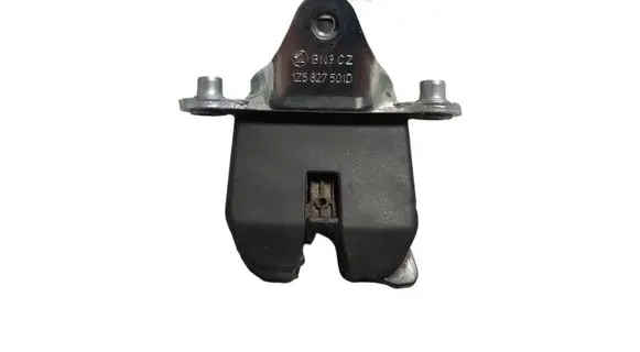 Skoda Octavia Mk2 (1Z) Tailgate/trunk/boot lock/catch/latch 1Z5827501D BN3CZ