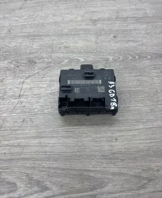 Audi A3 S3 8V Door control unit/module 8W1959595D