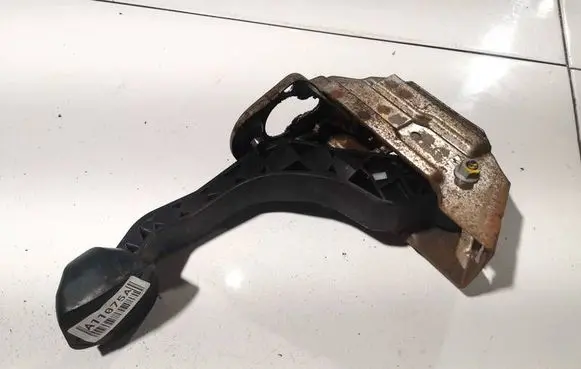 Skoda Roomster (5J) Clutch pedal 6Q1721321C