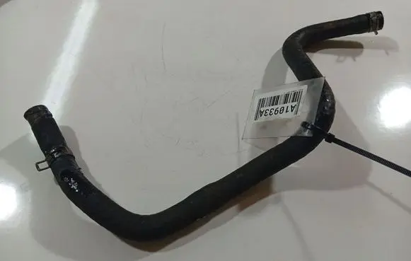 Nissan Primera Engine coolant pipe/hose 