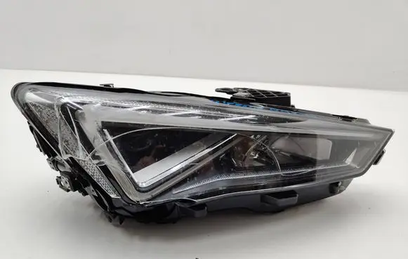 Seat Leon IV Headlight/headlamp 5FB941008F