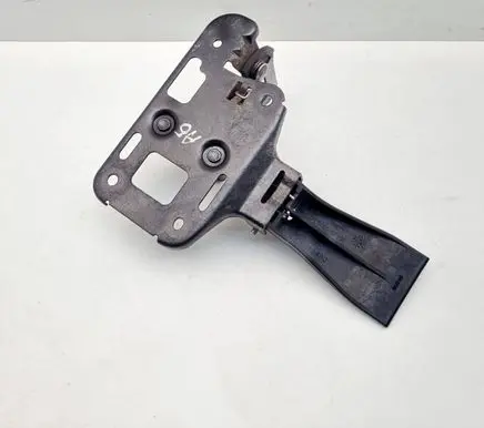 Audi A5 8T 8F Engine bonnet/hood lock/latch loop/hook 8T0823480