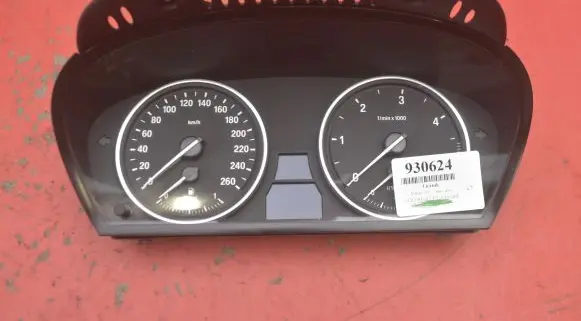 BMW X5 E70 Speedometer (instrument cluster) 6211-9153843