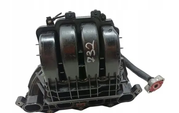 Opel Zafira A Intake manifold 55351149