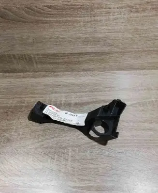 Toyota Avensis T250 Front bumper mounting bracket 52116-02070 ty43035al