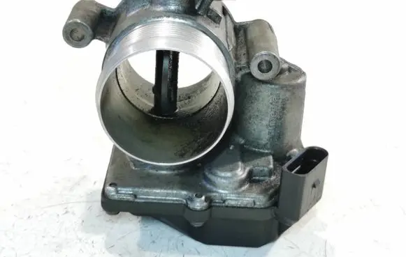 Audi A4 S4 B8 8K Throttle valve A2C53338105