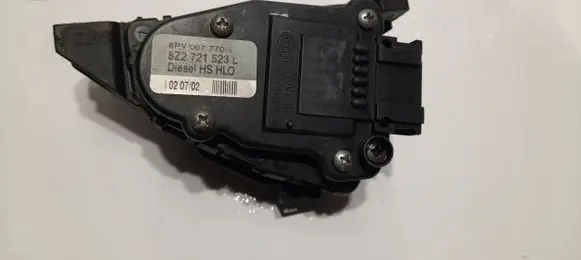 Audi A2 Accelerator throttle pedal 8Z2721523L