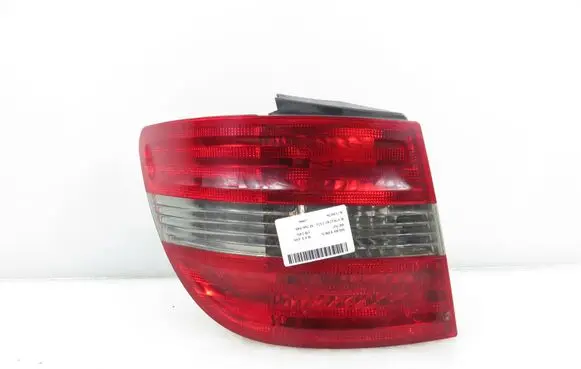 Mercedes-Benz B W245 Rear/tail lights A169820