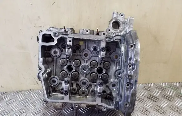 Subaru Outback Engine head T20DRH