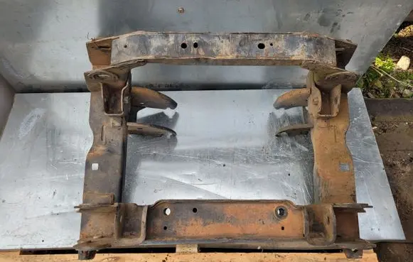 Jeep Grand Cherokee (WK) Front subframe