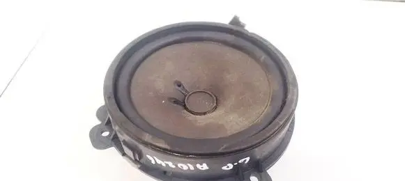 Chevrolet Captiva Front door speaker 96673539