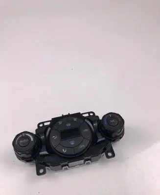 Ford Fiesta Climate control unit 8A6T18C612