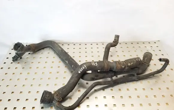Skoda Octavia Mk2 (1Z) Engine coolant pipe/hose 1K0121049R