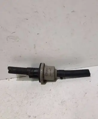 Skoda Octavia Mk2 (1Z) Valve vacuum 058133517B 2580115A