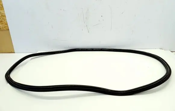 Toyota Auris E180 Trunk rubber seal (body) 