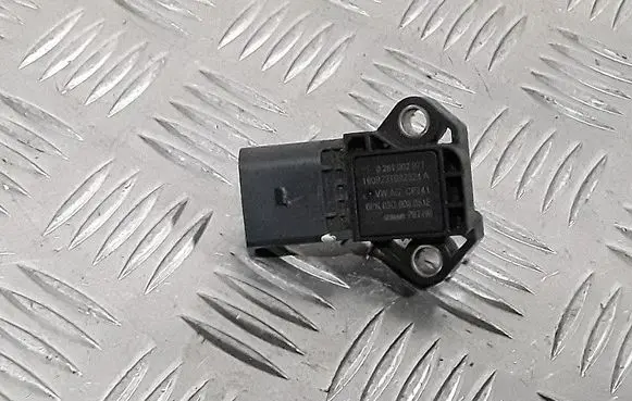Audi A1 Exhaust gas pressure sensor 03g906051e 0281002977
